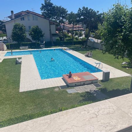 Vega Bilocale Con Piscina E Terrazza Leilighet Caorle Eksteriør bilde